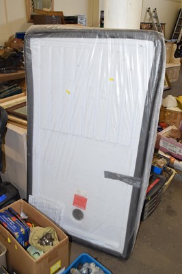 Lot 803 - An as new shower tray