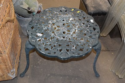 Lot 829 - A cast aluminium garden table