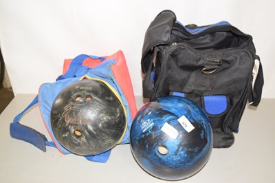 Lot 529 - A Questar bowling ball and one other