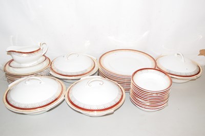 Lot 554 - Quantity of Royal Grafton Majestic pattern...