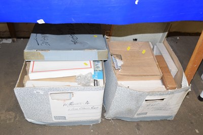 Lot 653 - Two boxes collectors plates