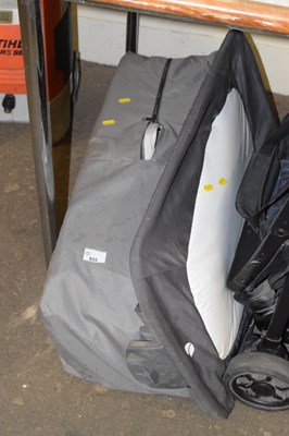 Lot 655 - Folding play pen
