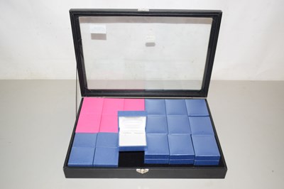 Lot 623 - Qty of empty jewellery boxes and a glass table...
