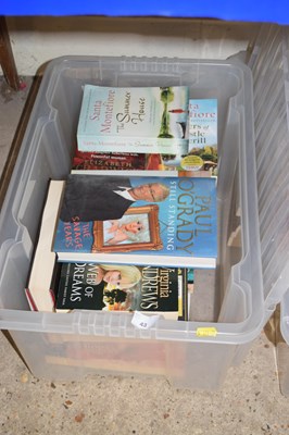 Lot 43 - Books including paperback fiction and hardback...