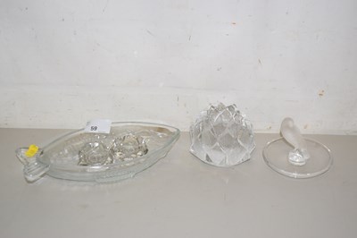 Lot 59 - A lalique ring tray and a qty of other glass ware