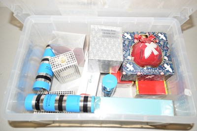 Lot 73 - Qty of perfumes and soaps
