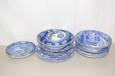 Lot 125 - Qty of Spode Italian pattern tablewares and...