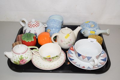 Lot 167 - Mixed lot of various teawares