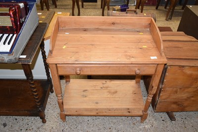 Lot 266 - Pine single drawer side table