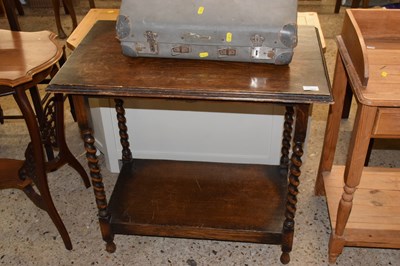 Lot 267 - Side table with turned legs