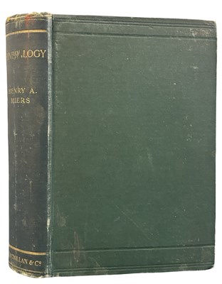 Lot 13 - MINERALOGY. An introduction to the Scientific...