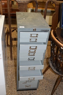 Lot 292 - Metal filing drawers