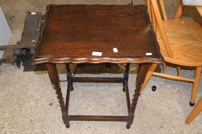 Lot 333 - Side table with turned legs