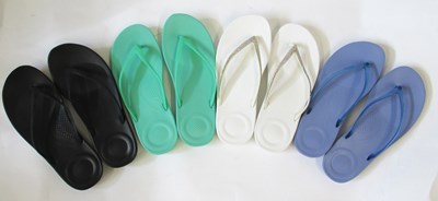 Lot 163 - Four pairs of FitFlops, size 6 / 39 (as new /...