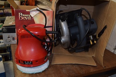 Lot 14 - A Nutool circular saw and a Power Devil...