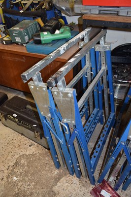 Lot 19 - A socket set