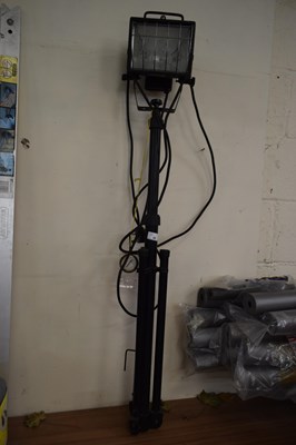Lot 26 - A tripot work lamp