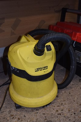 Lot 73 - A K'archer vacuum