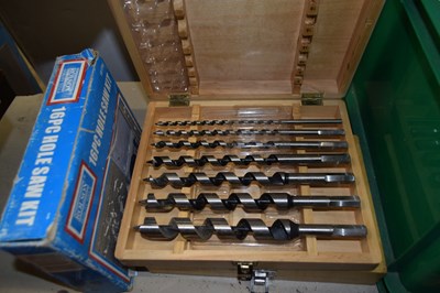 Lot 137 - Three boxes, one containing mortice chisels...