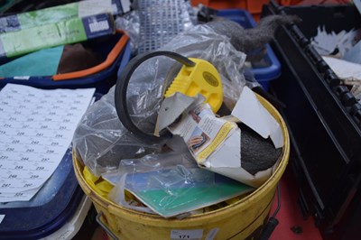 Lot 171 - A bucket containing various plumbing accessories