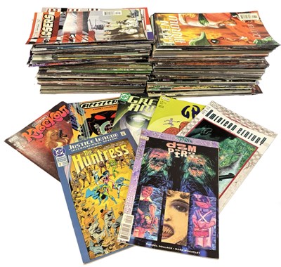 Lot 30 - Box DC and DC Vertigo titles