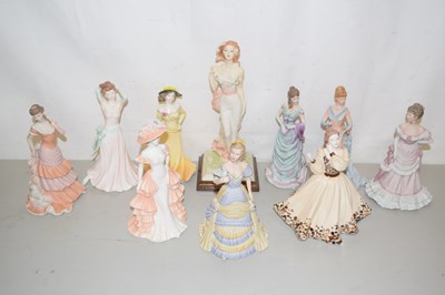 Lot 135 - A collection of ten various figurines to...