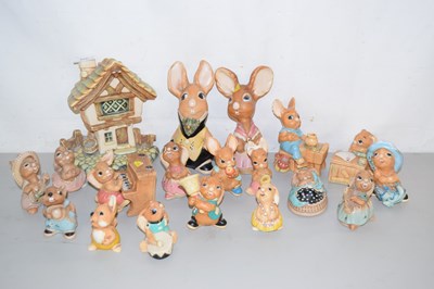 Lot 175 - Group of Pendelfin model rabbits