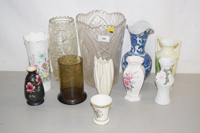 Lot 188 - Mixed Lot: Various assorted glass and...