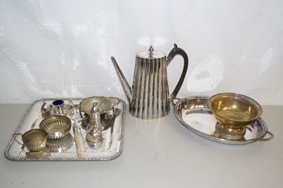 Lot 28 - Mixed Lot: Various silver plated wares to...