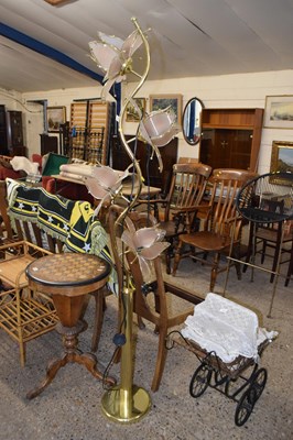 Lot 307 - Modern floor standing flower formed lamp