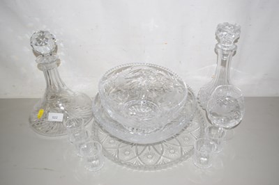 Lot 522 - Mixed lot of various cut glass wares to...