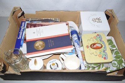 Lot 529 - Box of various royal commemorative wares