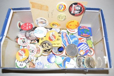 Lot 560 - Box containing various vintage pin badges
