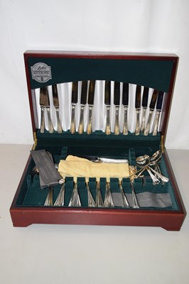 Lot 578 - A cased canteen of Butler cuttlery