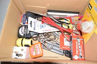 Lot 610 - Further box of garage clearance to include...