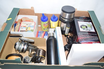 Lot 615 - Box of various garage clearance to include a...