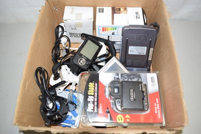 Lot 617 - Mixed lot of various vintage electronics to...
