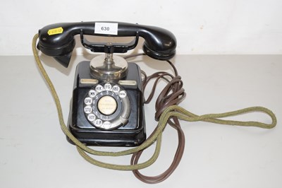 Lot 630 - Vintage bakelite telephone