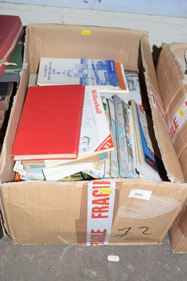 Lot 652 - Large box of vintage maps and guide books