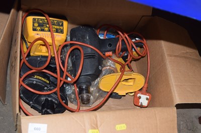 Lot 660 - Box of Dewalt tools