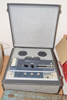 Lot 708 - A Truvox reel to reel player