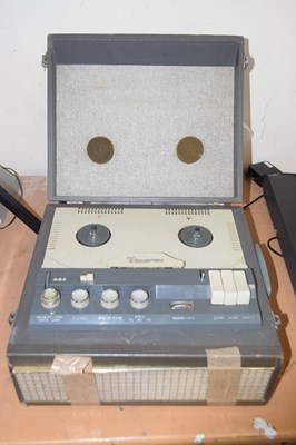 Lot 720 - A Truvox reel to reel player
