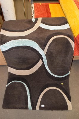Lot 794 - A modern floor rug