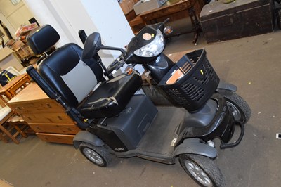 Lot 812 - A Galaxy 2 Deluxe mobility scooter