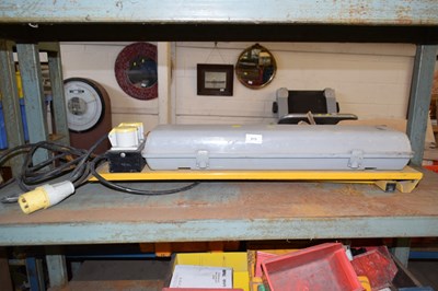 Lot 815 - A large workmans lamp