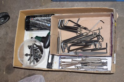Lot 873 - Box containing various drill bits etc