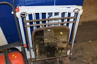 Lot 878 - A play pen together with a mirrored screen