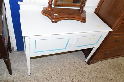 Lot 390 - A white painted Edwardian wash stand