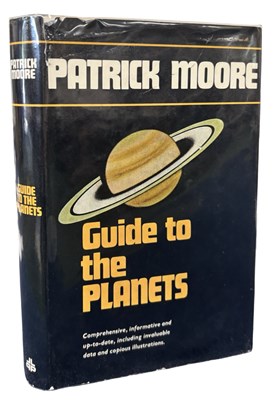 Lot 199 - ASTRONOMY PATRICK MOORE - SIGNED Guide To The...