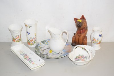 Lot 10 - Mixed Lot: Aynsley Cottage Garden vases,...